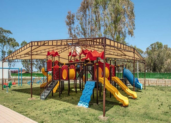 کرومار افسوس بیچ اند اسپا